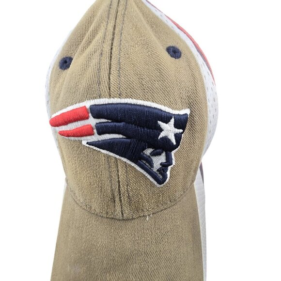 Vintage Reebok NFL New England Patriots Embroidered Adjustable Baseball Cap - Picture 2 of 7
